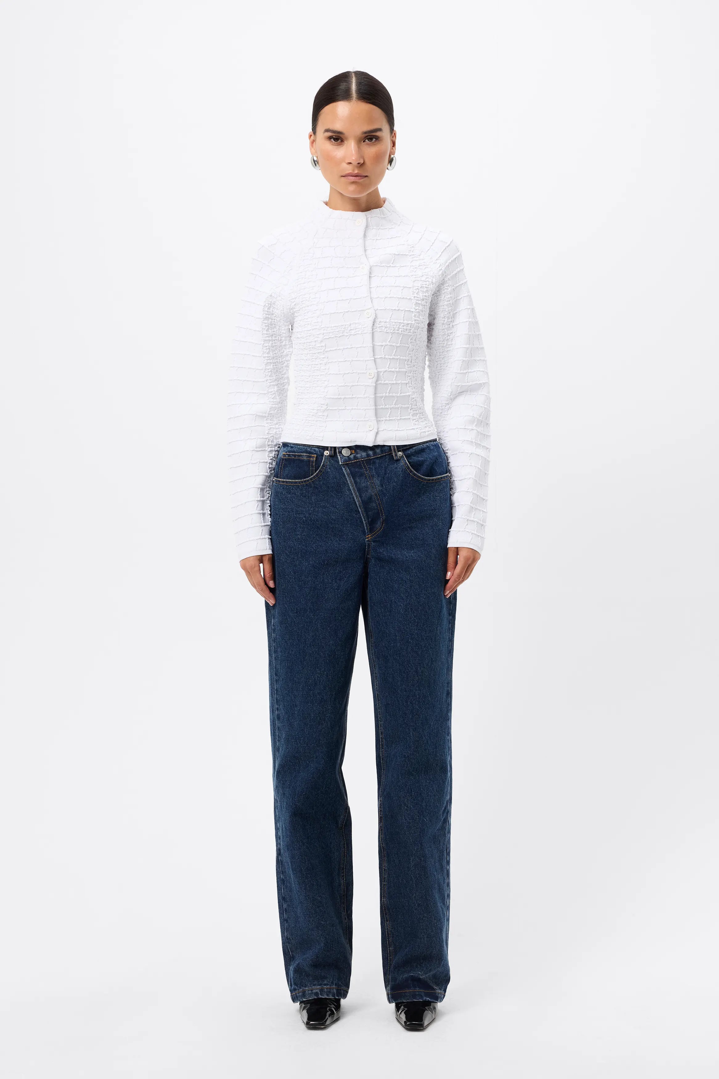 Carter Cardigan - Mossman | White Crocodile Texture Knit Top | Image 6