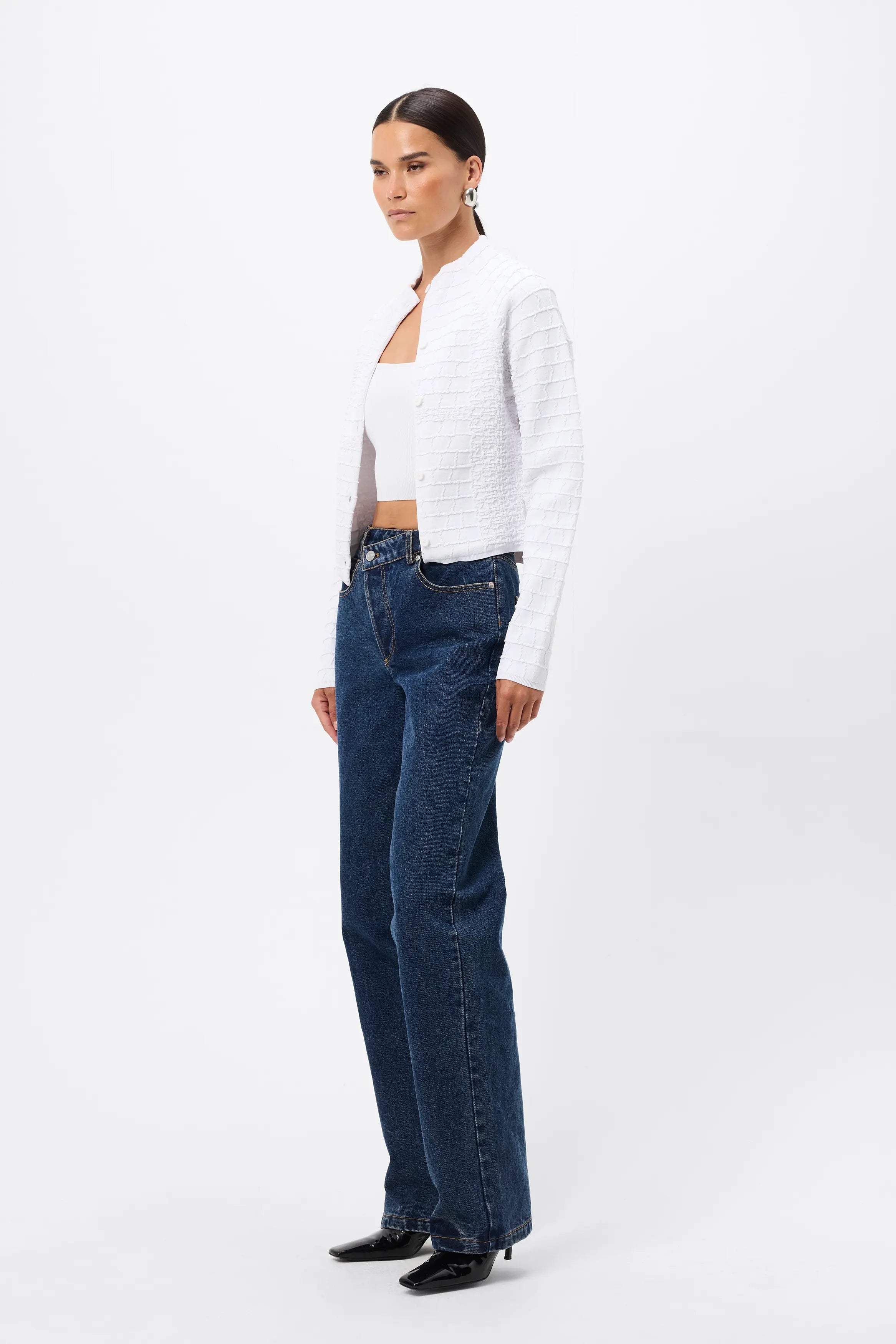 Carter Cardigan - Mossman | White Crocodile Texture Knit Top | Image 4